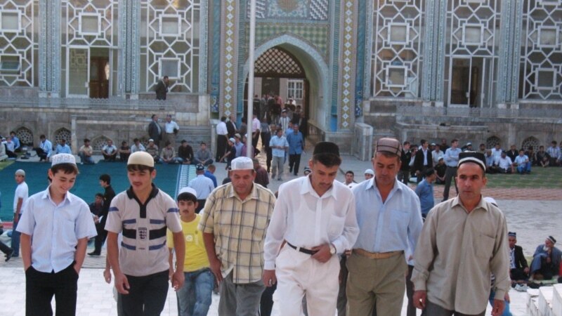 В Таджикистане племянника муфтия страны обвиняют в разжигании религиозной розни