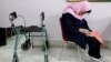 تنها «۳۰۰ هزار نفر» از معلولان ایران مستمری می‌گیرند