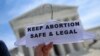 Protest ispred Vrhovnog suda SAD za legalizaciju abortusa
