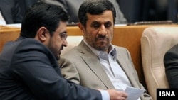 سعید مرتضوی در کنار محمود احمدی نژاد