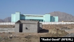 Дар солҳои 2018, 2019 ва 2025 дар зиндонҳои Хуҷанду Ваҳдат чанд ошӯб ё исён рух дода, зиёда аз 50 нафар кушта шуданд