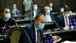 Armenia -- Health Minister Arsen Torosian speaks at a cabinet meeting, Yerevan, July 2, 2020.