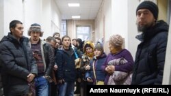 Теймур і Узеїр Абдуллаєви в суді під час процесу над Ахтемом Чийгозом, архівне фото, грудень 2016 року 