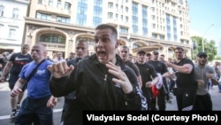 Учасники нападу на журналістів, 18 травня 2013 року (© Vlad Sodel)