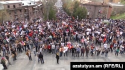 Митинг против обязат ельной накопительной пенсионной системы, Ереван, апрель, 2014 г․