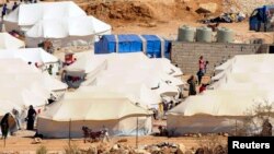 Табір сирійських біженців у Лівані