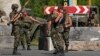 Ukrayna hakimiyyəti: separatçılar hərbçilərə hücum edir