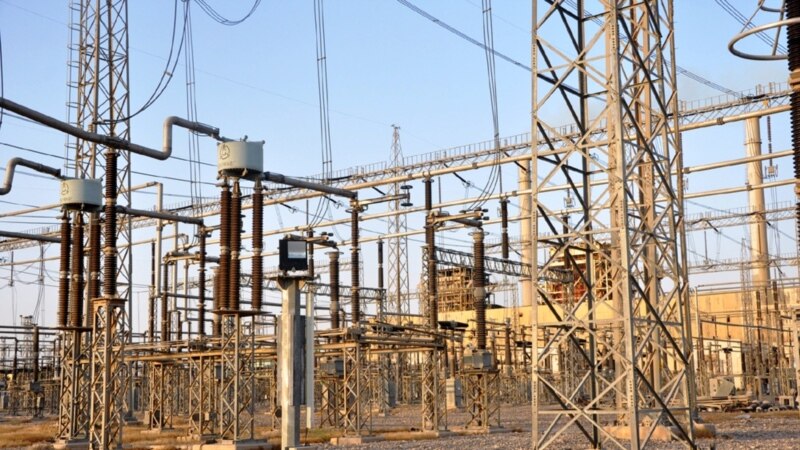 مقام عراقی: تا سه سال آینده نیاز به واردات برق از ایران داریم