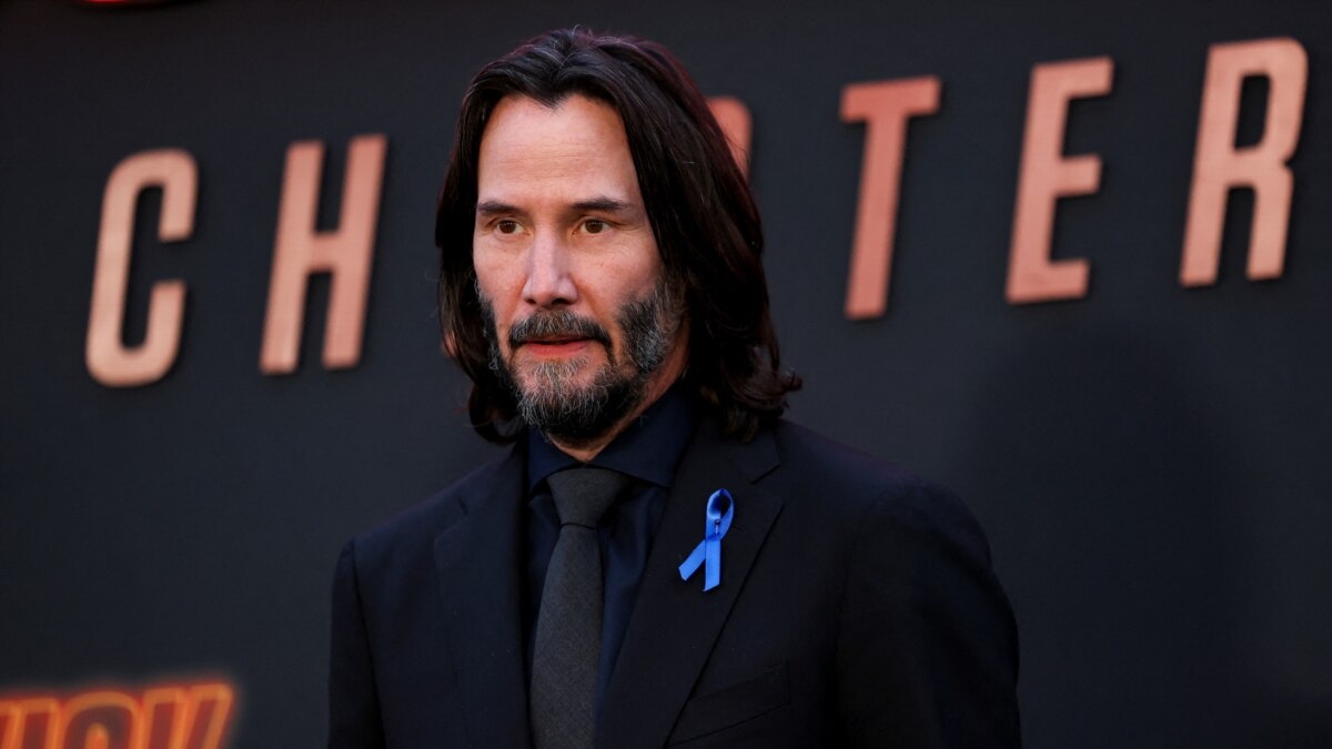 Той е един от най-популярните актьори в Холивуд, китарист е