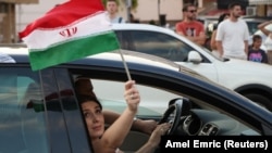 Protesti podrške Iranu i Palestincima u Sarajevu, 26. 6. 2025., nakon što je SAD bombardirao Iran četiri dana ranije.