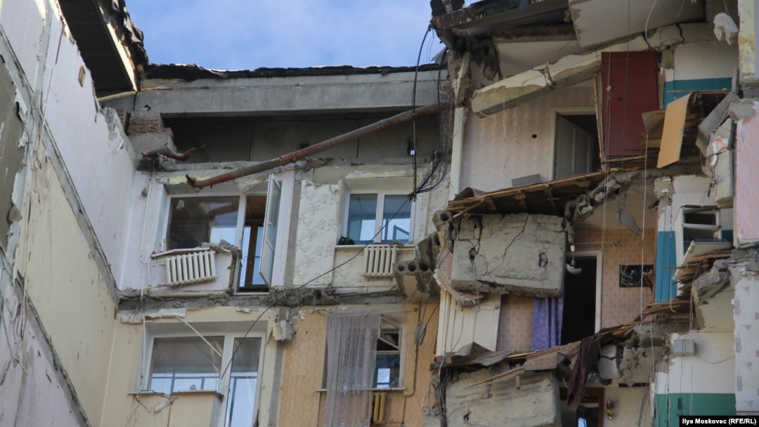 Dozens of people were killed when part of a Magnitogorsk apartment block collapsed on New Year's Eve. 
