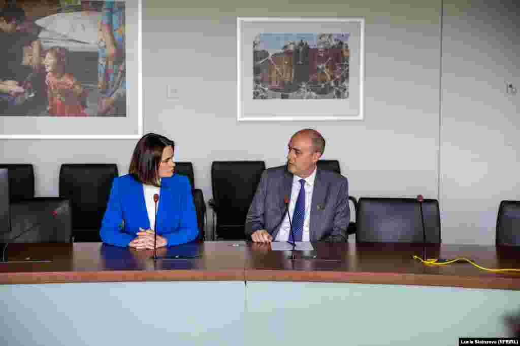 INTERNAL USAGE ONLY -- CZECH REPUBLIC – Belarusian opposition leader Svyatlana Tsikhanouskaya during visit at RFE/RL Headquarters in Prague, June 8, 2021 (permission to be requested at Photo Desk)