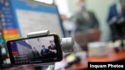 La Cluj s-a lansat programul pilot de înlocuire a vechilor buletine cu cele electronice, Romania, 3 august 2021.
