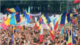 Crearea Frontului Popular din Moldova Miting organizat de Frontul Popular din Moldova cerînd noi legi care să declare limba moldovenească limba oficială a statului, iunie 1989 (Itar Tass- Serghei Voronin)