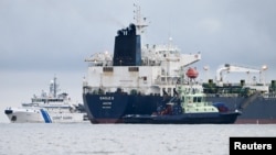 The oil tanker Eagle S suspected of the disruption of the Finland-Estonia electrical link Estlink 2