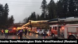 Spasilačke ekipe na mjestu nesreće