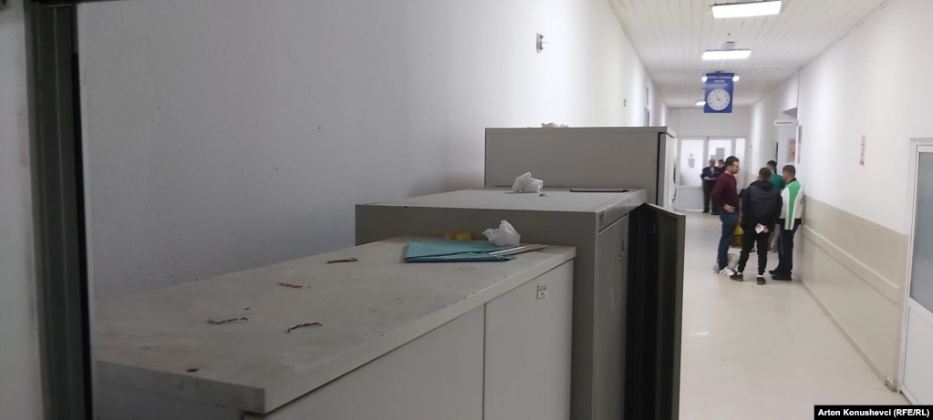 Reparti i Spitalit të Përgjithshëm në Ferizaj, ku trajtohen pacientë me probleme abdominale, ortopedike dhe ORL.