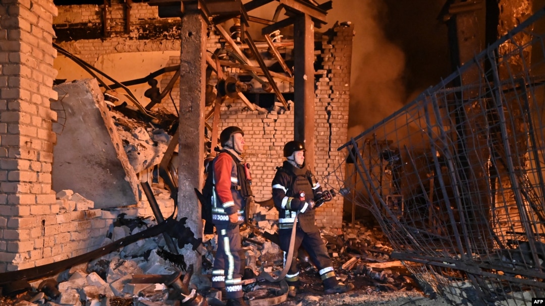 Шашты аналық секс Соратын гей