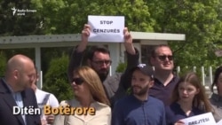 Dita Botërore e Shtypit - Gazetarët protestojnë