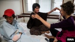 «روند درمان دختران شین‌آبادی تا ۱۵ سال دیگر ادامه خواهد داشت»