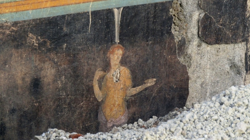 Una din cele mai bine conservate săli de banchet cu fresce din perioada romană, descoperite la Pompei