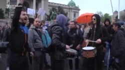 Bubnjar sa protesta: Biću uz studente svaki dan