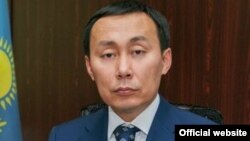 Асылжан Мамытбеков в бытность министром сельского хозяйства Казахстана.