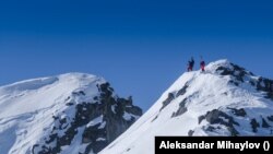 Росица и Александър Михайлови изкачват връх Тодорка в Пирин