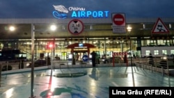 Moldova -- Chișinău, Aeroportul Internațional Chișinău, Avia Invest, Aeroport, sosiri, plecari, terminal, 16Aug2020