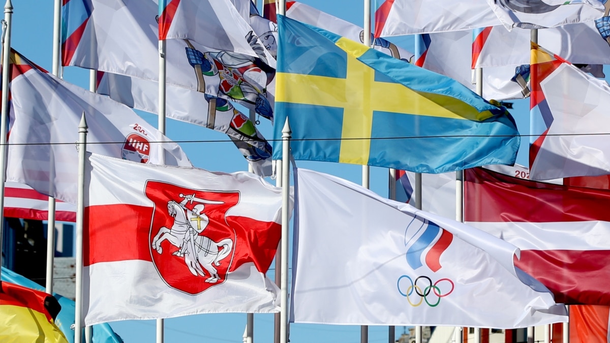 Pasaules hokeja federācija kritizē Latviju par Baltkrievijas karoga nomaiņu