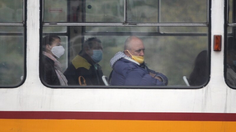За 24 часа 306 пријави за неносење заштитна маска за лице