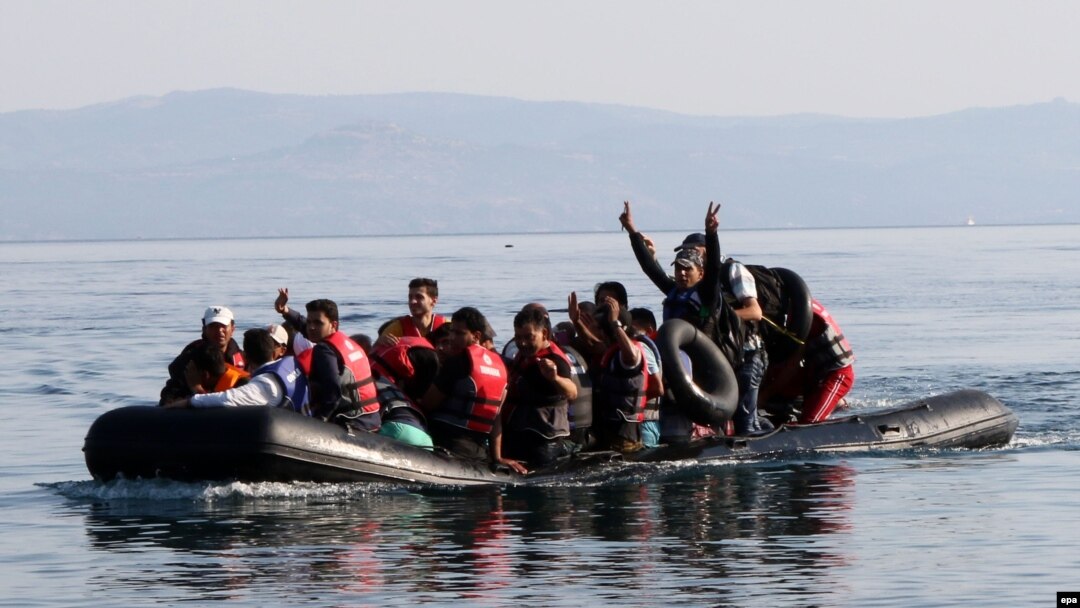 Migranti na putu prema zemljama Europske unije, prizor sa Sredozemnog mora u blizini grčke granice, 2015.
