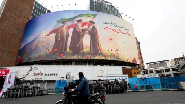 « تهران توقف را به معنای شکست خود می‌بیند»؛گفت‌وگو با حمیدرضا عزیزی