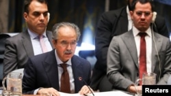 د پاکستان استازی