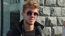 Виконавець має нести відповідальність за те, що він несе в маси – кияни (опитування)