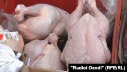 На одной из баз отдыха в Нахимовском районе Севастополя выявлено 336 кг замороженного куриного мяса с истекшим сроком годности (иллюстрационное фото)