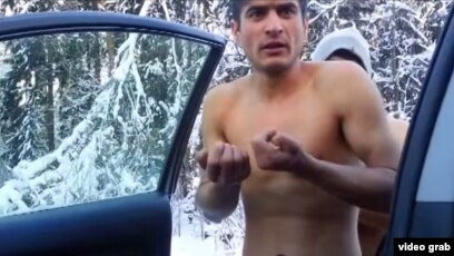 Qadimgi rohibalarning sikishi aks etgan yuqori sifatli porno filmni onlayn tomosha qiling Striptizchilar bilan jinsiy aloqa qoshing