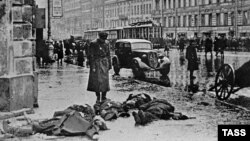 Ленинград блокадасы, 1942-жыл. 