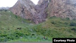 Высокогорное пастбище Зард-Майдан в Раштской долине в Таджикистане. 