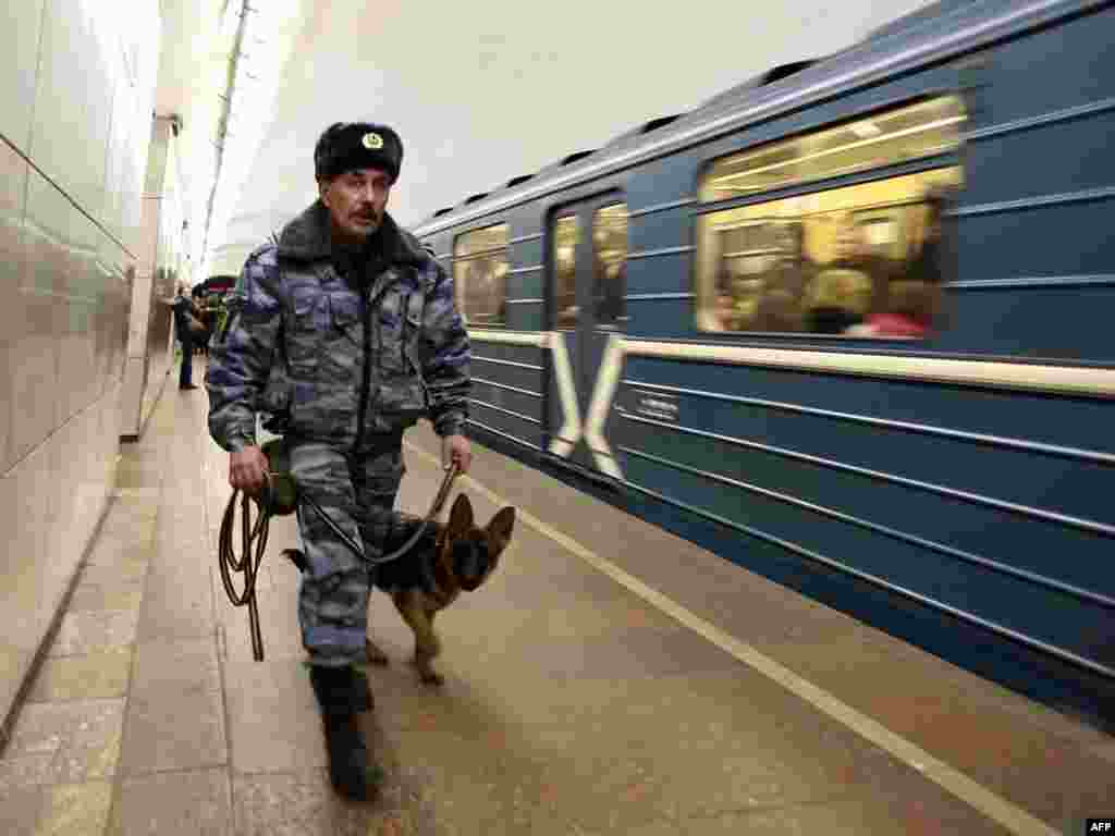 Rusija - Pojačane kontrole i u Moskvi, 30.03.2010. 