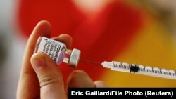 Një dozë e vaksinës Pfizer/BioNTech