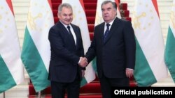Эмомали Рахмон и Сергей Шойгу, Душанбе, 28 мая 2019 года. Фото пресс-службы президента Таджикистана