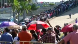 Стотици илјади во Хавана му оддаваат почит на Кастро