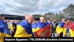 Серед звільнених з полону є ті, на кого Росія завела кримінальні справи, є і поранені