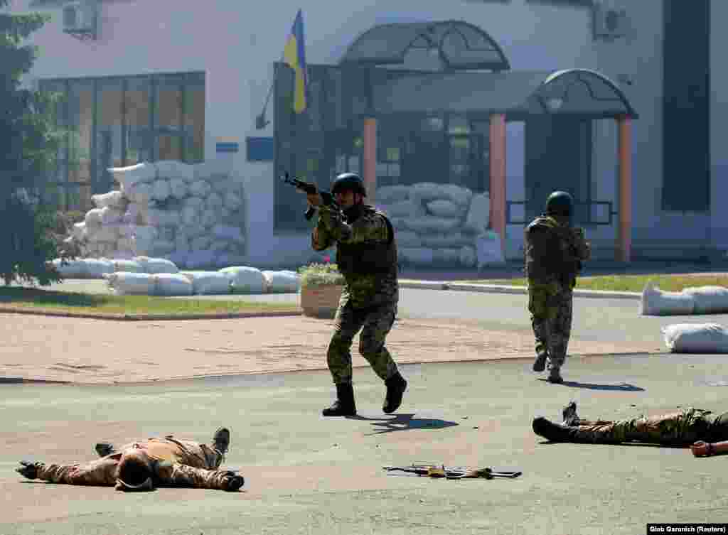 Areas of the Ukrainian capital were closed by authorities for the urban warfare drills.