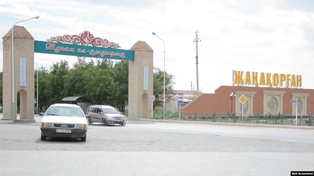 Алина Кизияровамен порно көру