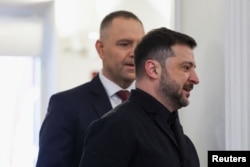 Polish President Karol Nawrocki (left) and Ukrainian President Volodymyr Zelenskyy in Warsaw late last year.