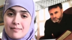 Ҳамсари Умаралӣ Қувватов: "Дигар ба ҳеҷ гурӯҳ бовар надорам"