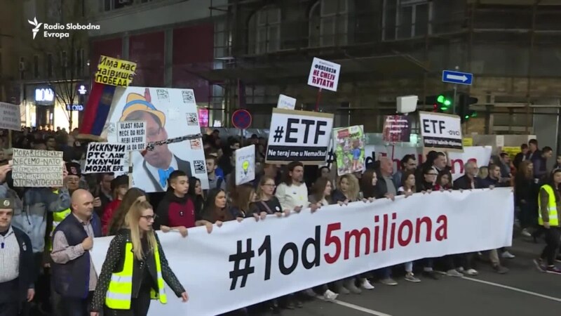 Četrnaesti protest '1od 5 miliona'