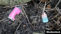 Изхвърлени електронни цигари